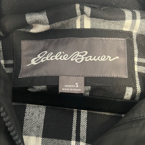 Eddie Bauer Hoodie Black Puffer Vest with Removable Faux Fur - Small - Picture 3 of 6